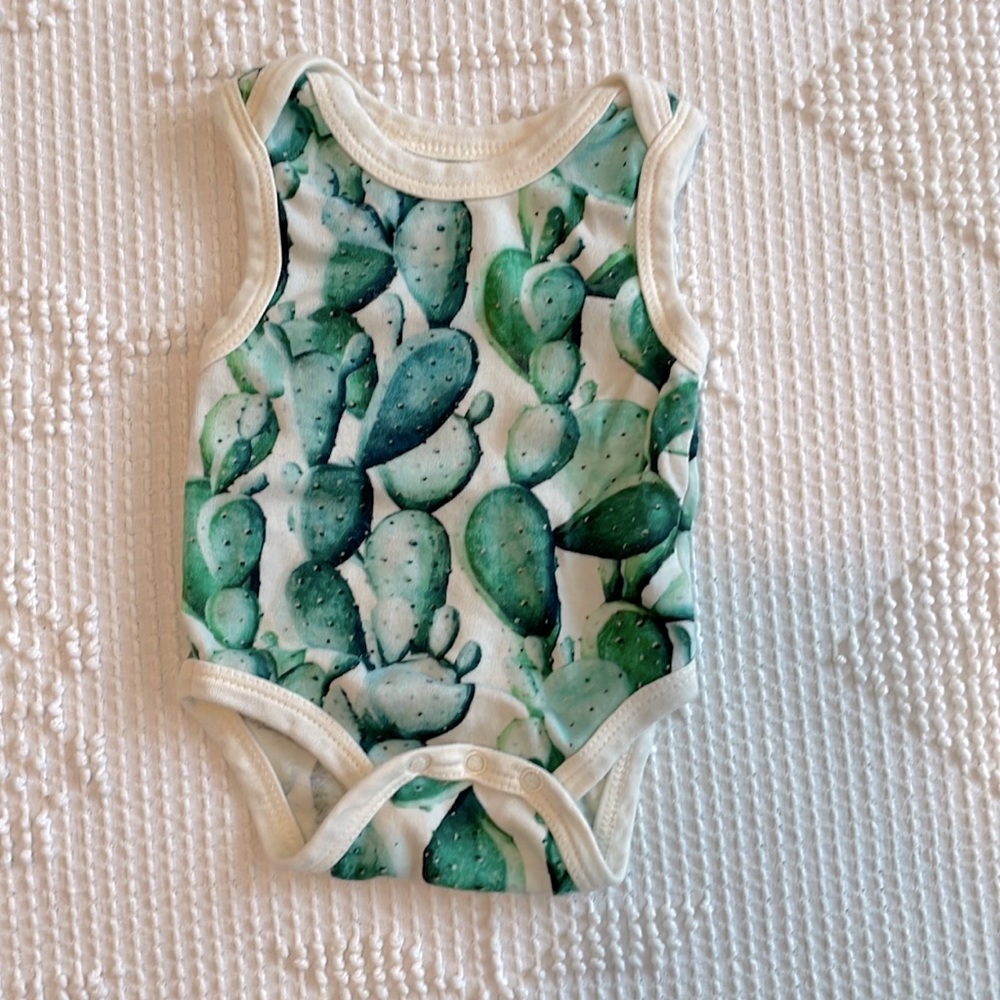 Lark summer onesie unisex